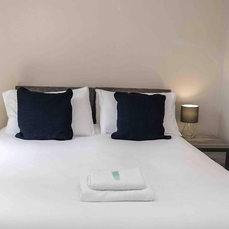 3 Bedroom Bungalow Close To Peak District With Garden Sheffield Ngoại thất bức ảnh