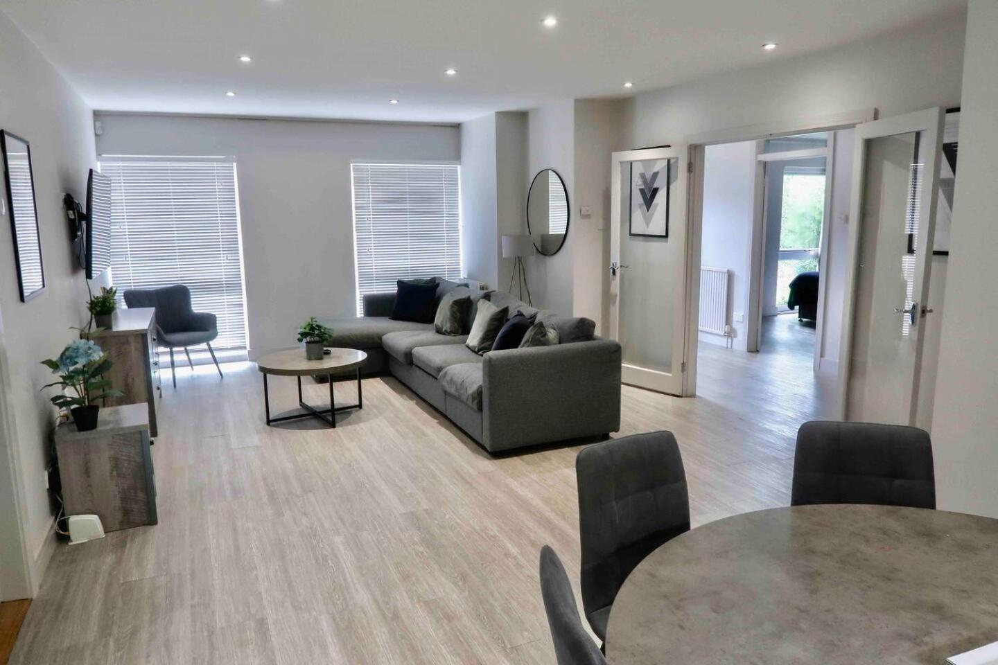 3 Bedroom Bungalow Close To Peak District With Garden Sheffield Ngoại thất bức ảnh