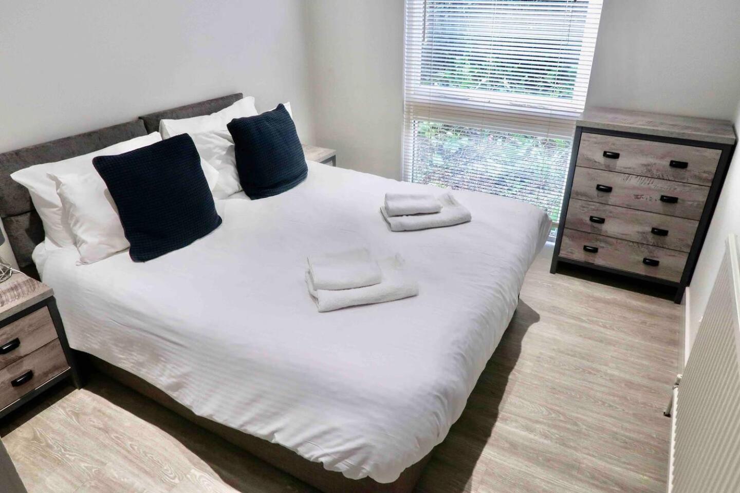 3 Bedroom Bungalow Close To Peak District With Garden Sheffield Ngoại thất bức ảnh